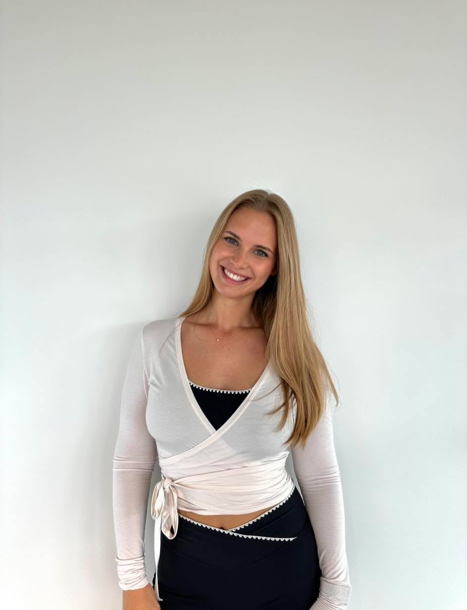 Chloé - Pilates Instructor Fierce Studios